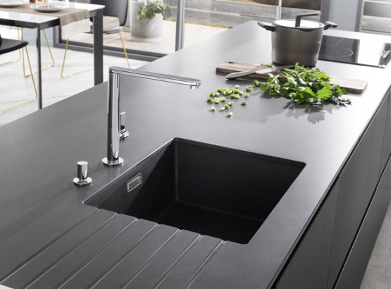Prix moyen d'un plan de travail : bois, granit, béton, quartz le ... Cuisine gris mat et plan de travail bois